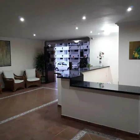 Summerland Lc Apartament *
